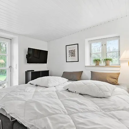 Ferienhaus Stunning In Nørre Nebel