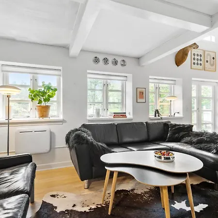 Stunning In Ferienhaus *